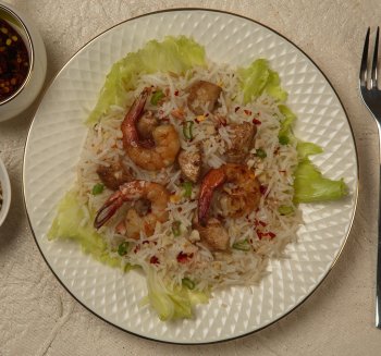 CHICKEN AND SHRIMP RICE SALAD